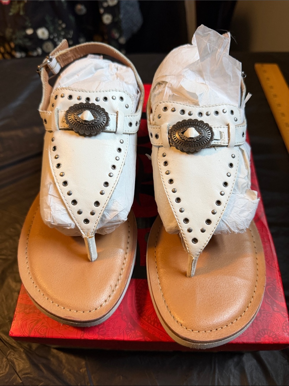 Reba  Leather Sandals